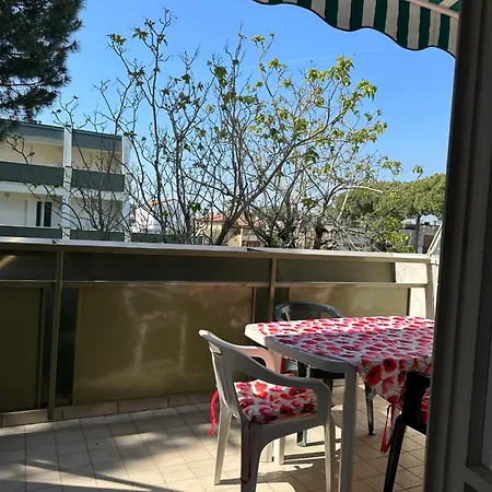 Corallo 31 Con Piscina شقة